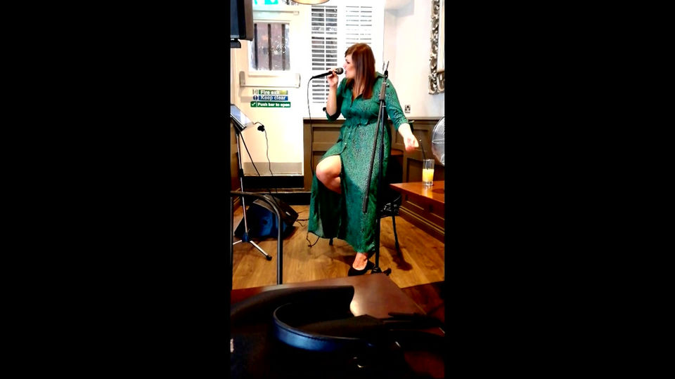 Acoustic Set - Sadie-Beth